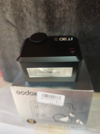 Godox IT30 Pro Flash