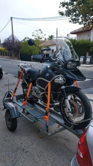 Transporte moto. Carrillo en Badajoz
