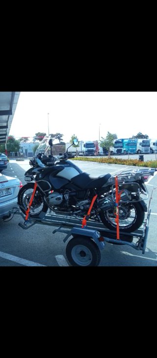 Transporte moto. Carrillo en Badajoz