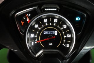 Honda Vision 110 (Etiqueta C) + Extras de regalo