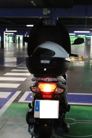 Honda Vision 110 (Etiqueta C) + Extras de regalo