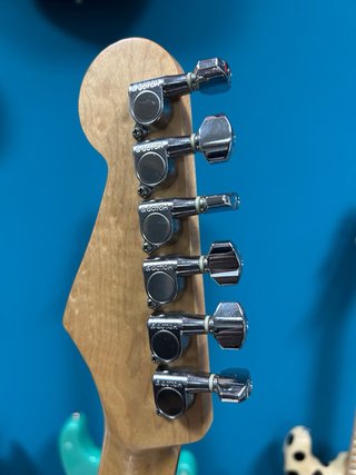 Fender Stratocaster Japón