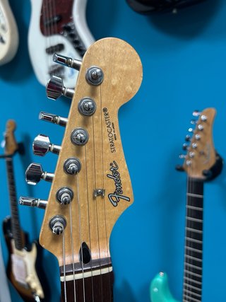 Fender Stratocaster Japón