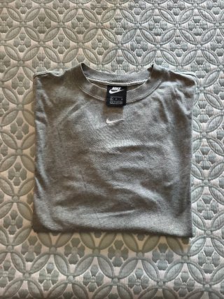 Camiseta Nike Talla M Gris