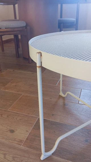 Mesa auxiliar redonda Ikea exterior
