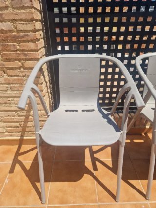 4 Sillas de Terraza/Jardín Grises