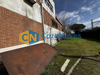 Nave industrial en venta en Centro en Torrejón de Ardoz