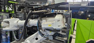 Robot antropomórfico ABB 6 ejes 2019