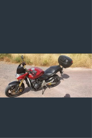 Honda Hornet CB600F 102cv Negra/Roja