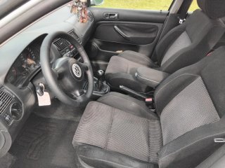 Volkswagen Golf 2001