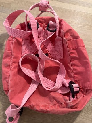 Mochila Fjällräven Kånken Rosa 7L
