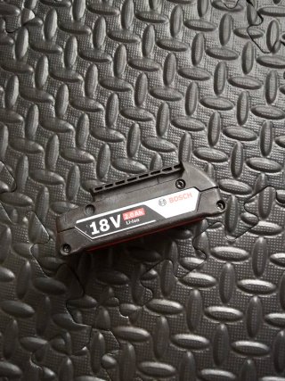 Batería Bosch 18V 2.0Ah GBA M-B