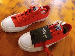 Converse Chuck Taylor All Star II Rojas