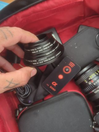 Sony a6300 + Cargador y Baterías