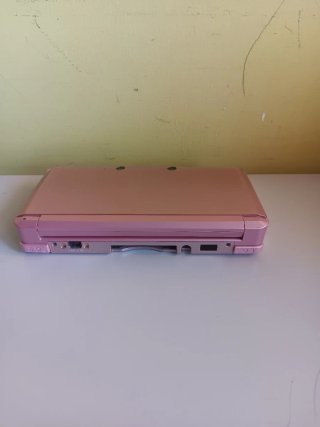 Nintendo 3DS Coral Pink con scatola e manuali