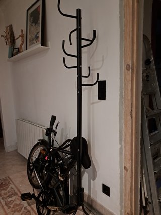 Perchero de pie Ikea negro