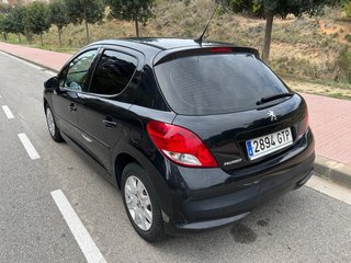 Peugeot 207 2009