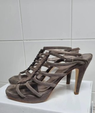Sandalias de tacón Dansi