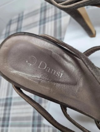 Sandalias de tacón Dansi