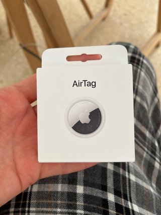 Apple AirTag