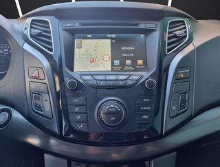 HYUNDAI i40 1.7 CRDi BlueDrive Tecno Sky