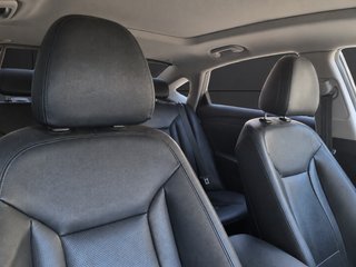 HYUNDAI i40 1.7 CRDi BlueDrive Tecno Sky
