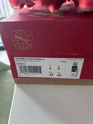 Botas de fútbol Puma Talla 37