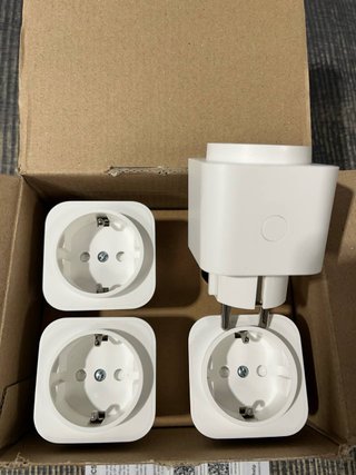 Enchufe inteligente WiFi Amazon Basics , 4 pzs