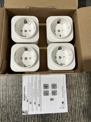 Enchufe inteligente WiFi Amazon Basics , 4 pzs