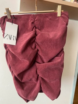 Falda Zara vino talle alto XS