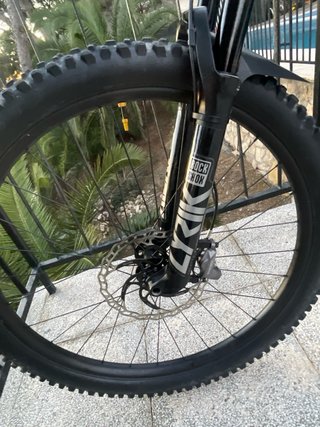 Bicicleta Eléctrica Carbono Whistle