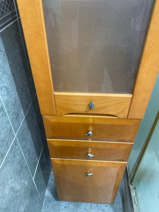 Mueble de baño madera y cristal