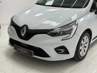 RENAULT Clio Blue dCi Business desde 195€/mes*