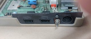 Scheda madre Commodore 64 1983 + scocca inferiore