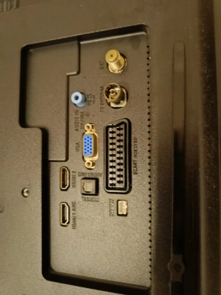 TV Philips 24 + Xiaomi TV Stick