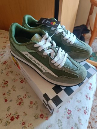 Zapatillas Abarth Talla 41 Verde Militar