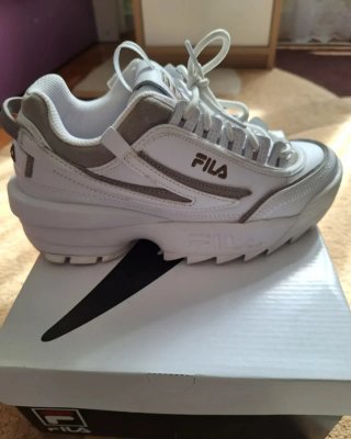 Zapatillas Fila Talla 38.5 Blancas