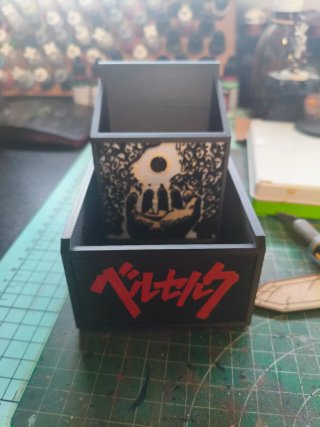 Deckbox Berserk