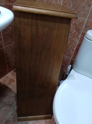 Cajonera de madera maciza pirámide