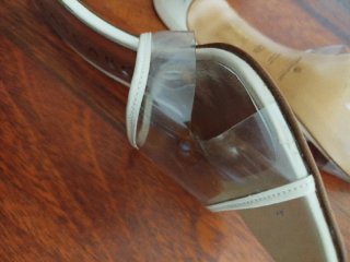 Sandalias Mascaró Vinilo T37.5 crema /plata