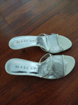 Sandalias Mascaró Vinilo T37.5 crema /plata