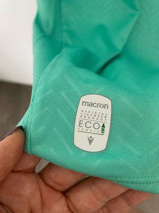 Camiseta Macron Deportiva Verde Talla M