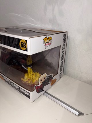 Funko Pop! Daenerys & fiery Drogon #68