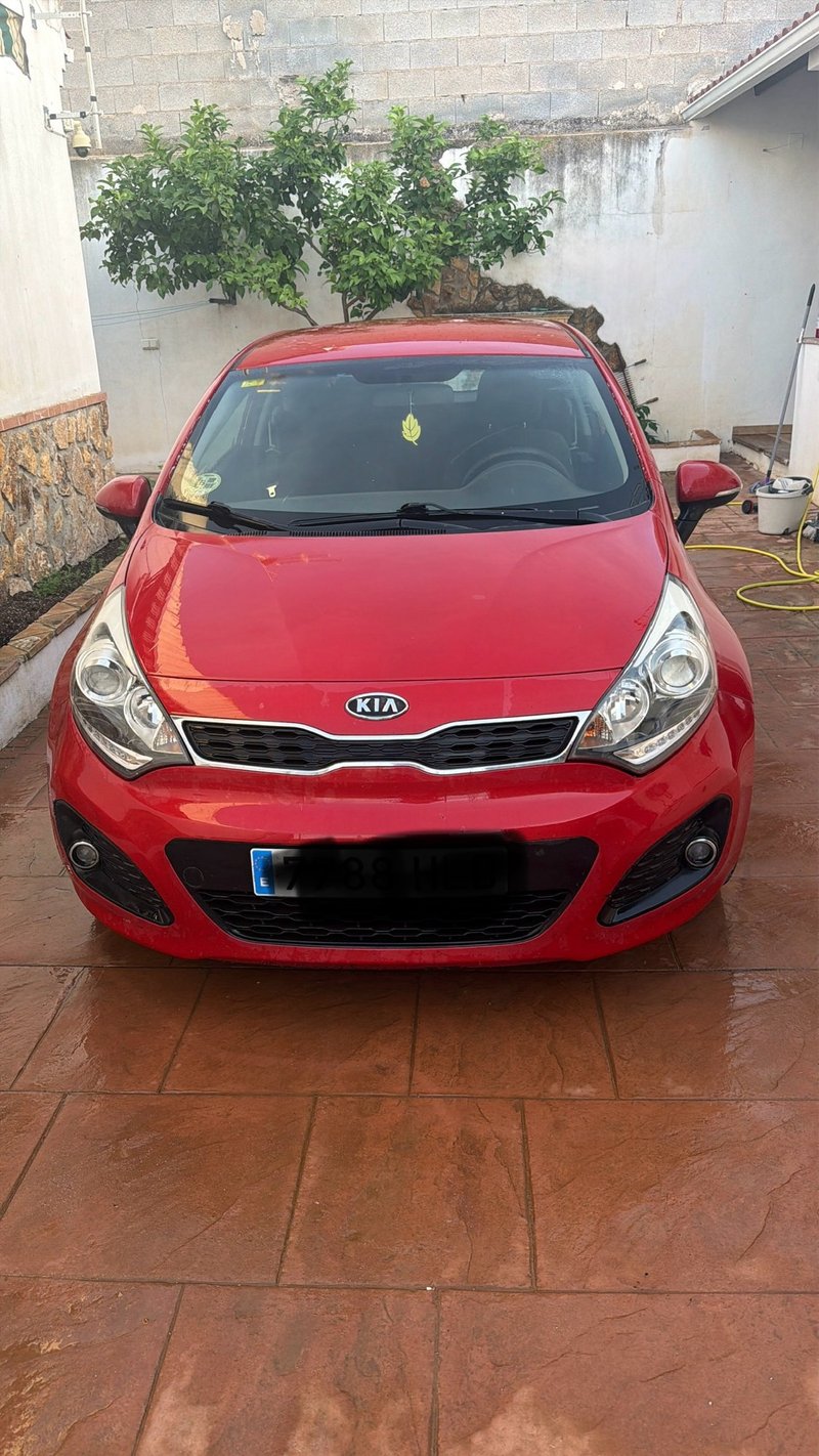 KIA Rio 2012 - foto 1