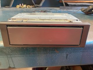 Radio Kenwood KRC-759R