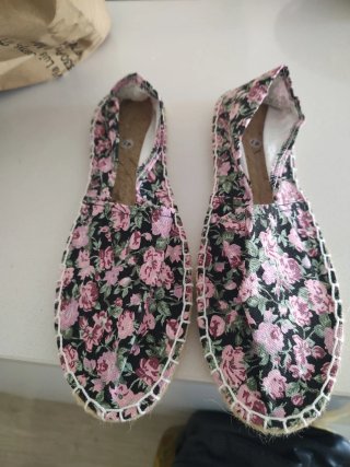 Alpargatas Florales Talla 41 Nuevas