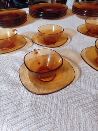 Vereco Juego de Vasos y Platos Ámbar