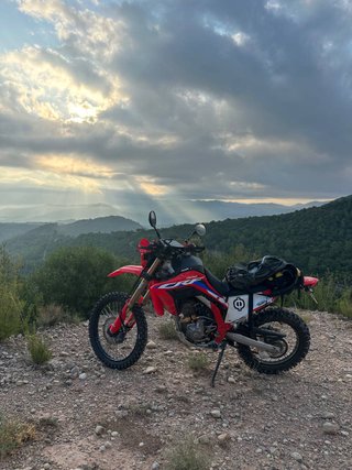 Honda CRF300L 2023 con OHLINS - 8900 km