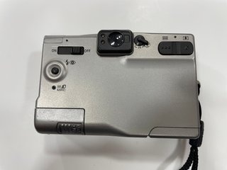 Canon Ixus Z70 Cámara Compacta Plata