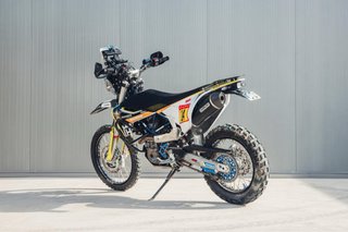 Husqvarna 701 Rally con extras